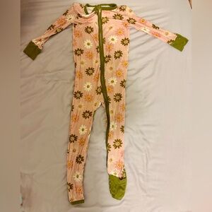 Posh Peanut Fall Flower Power Convertible
One Piece Footies 2T